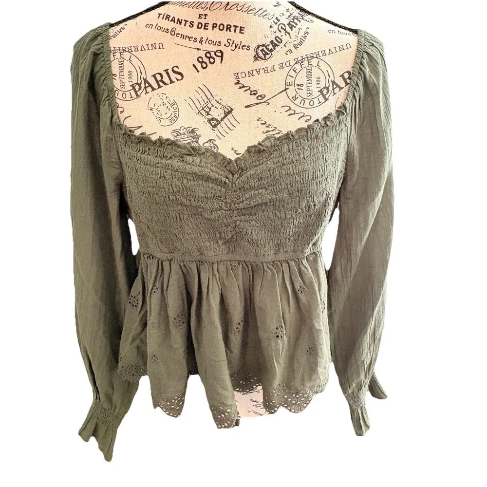 American Eagle Green Eyelet Long Sleeve Large Crop Top Fairycore Cottagecore